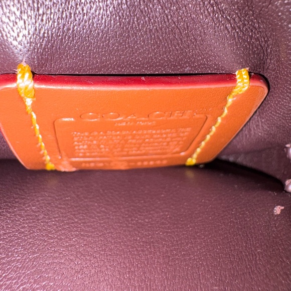 Coach leather Black Owl-Shaped Coin Purse - Picture 11 of 11